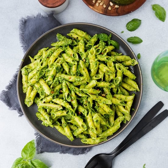 Easy Pesto Pasta: 15-Minute Recipe for Busy Weeknights